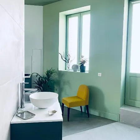 La Palmer Le 50 And Apartment *
